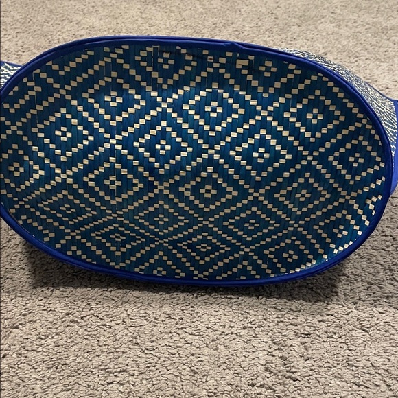 Blue and Cream Geometric Beach Summer Woven Tote Bag NWT - Picture 6 of 9